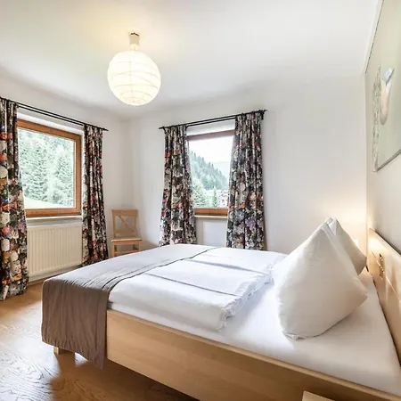 Aparthotel Das Filzmoos 3*